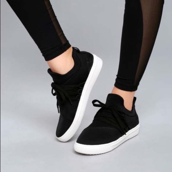 Steve Madden Shoes - Steve Madden Lancer Sneaker Tennis Shoes Black